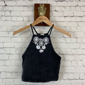 ME TO WE Cropped Floral Tank Top